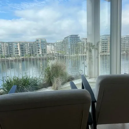 Apartamento Laekker Med Vand Udsigt Pa Islands Brygge *