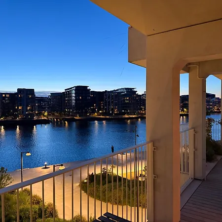 Laekker Med Vand Udsigt Pa Islands Brygge Apartment *