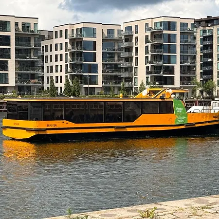 Laekker Med Vand Udsigt Pa Islands Brygge Appartement *
