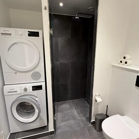 Laekker Med Vand Udsigt Pa Islands Brygge Apartment Copenhagen